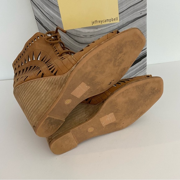 Jeffrey Campbell Rodillo Hi wedge sandal in tan with box - Picture 6 of 10